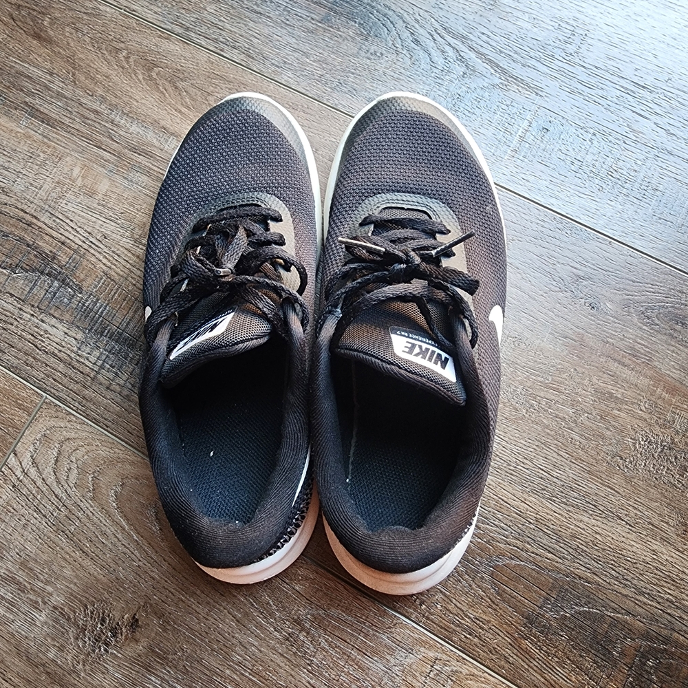 Nike Women's Black Running Shoes